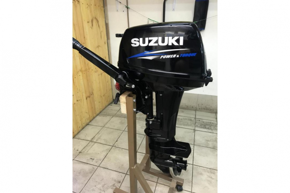 Мотор Suzuki DT 9.9