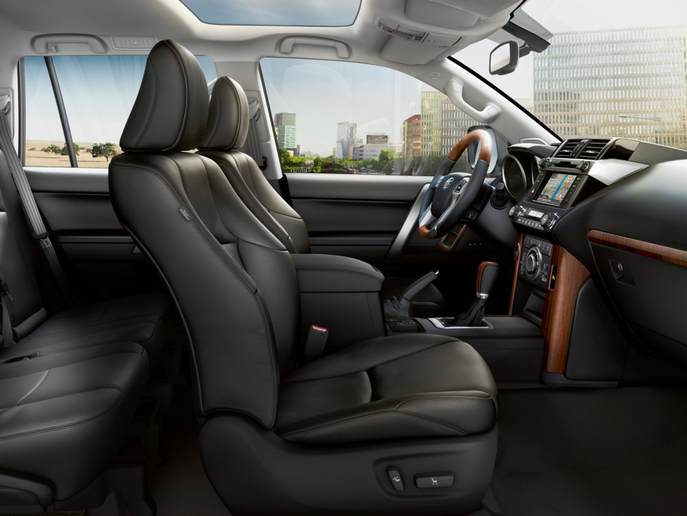 Toyota Land Cruiser Prado 2010 Interior