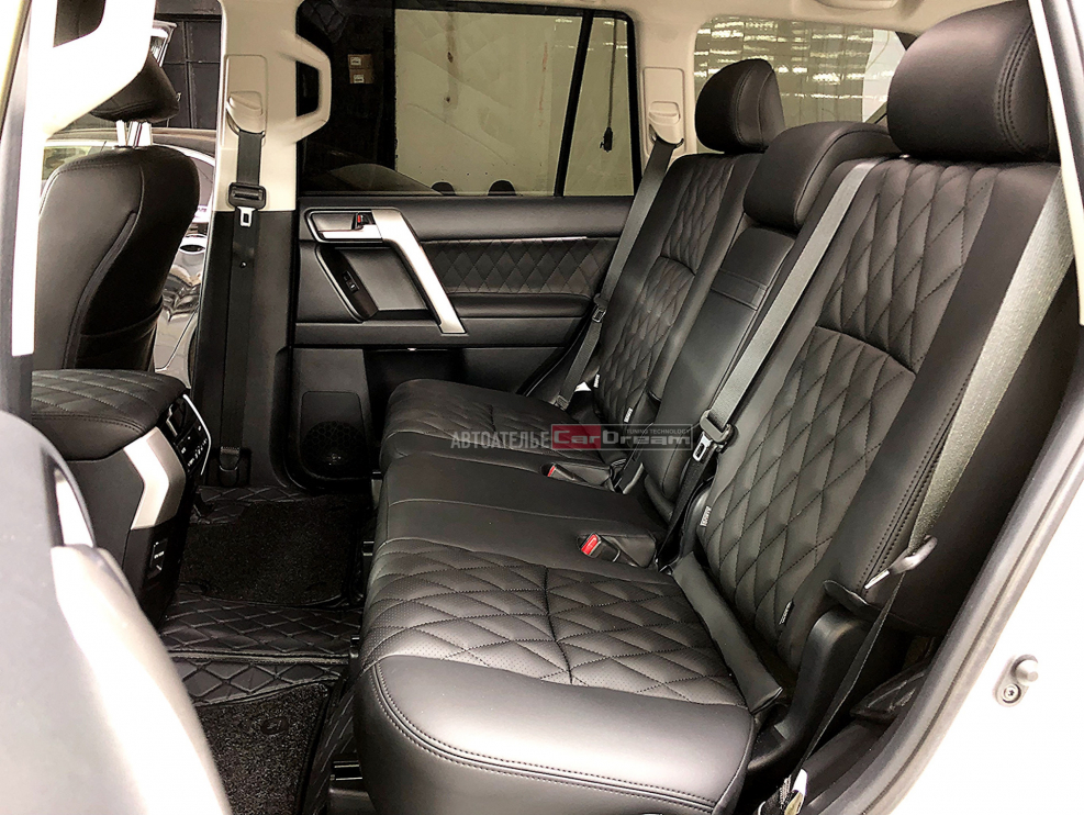 Toyota Land Cruiser Prado 150 салон