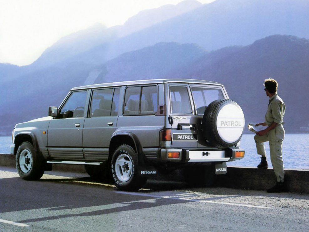 Nissan Patrol (y60) '1987–97