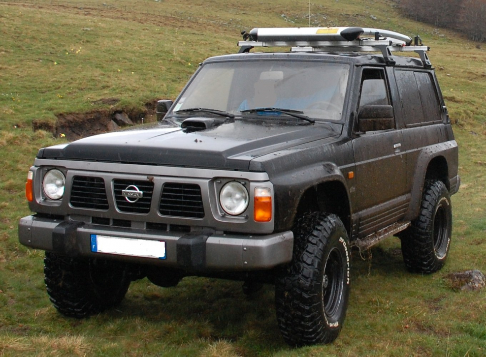 Nissan Patrol IV (y60)