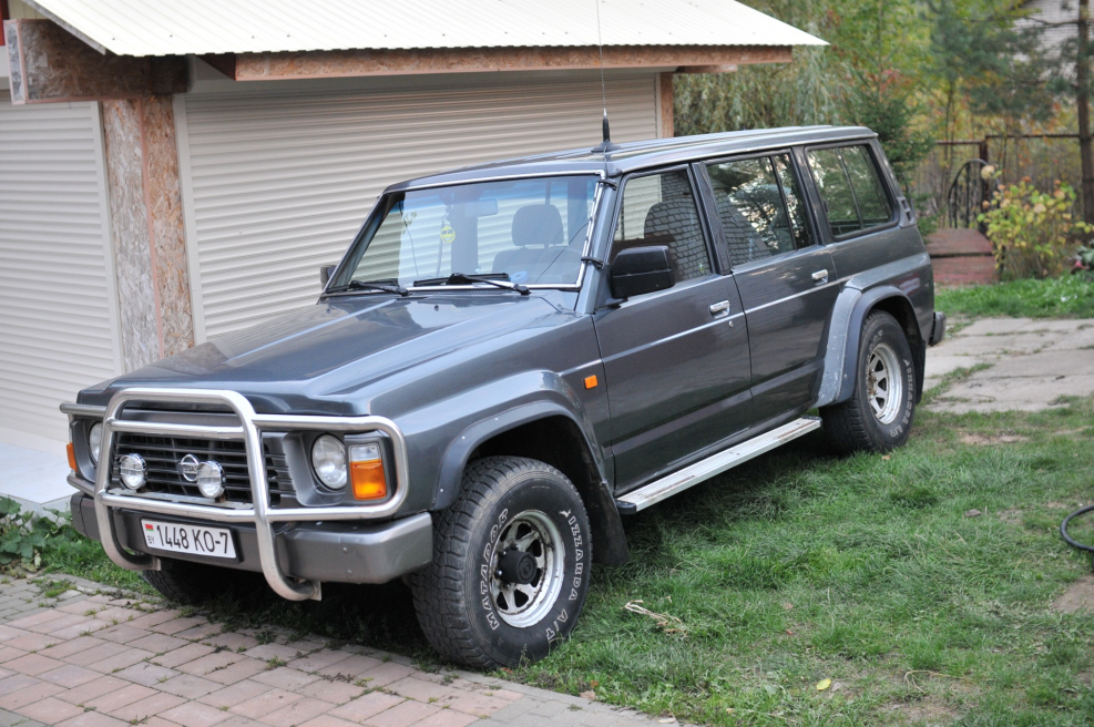 Nissan Patrol y60 Expedition
