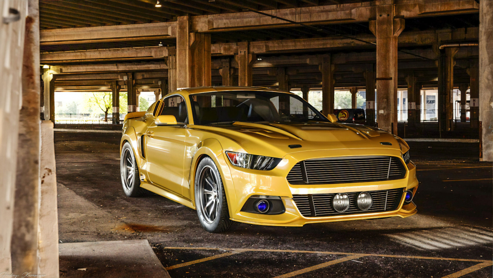 Mustang 2019 желтый