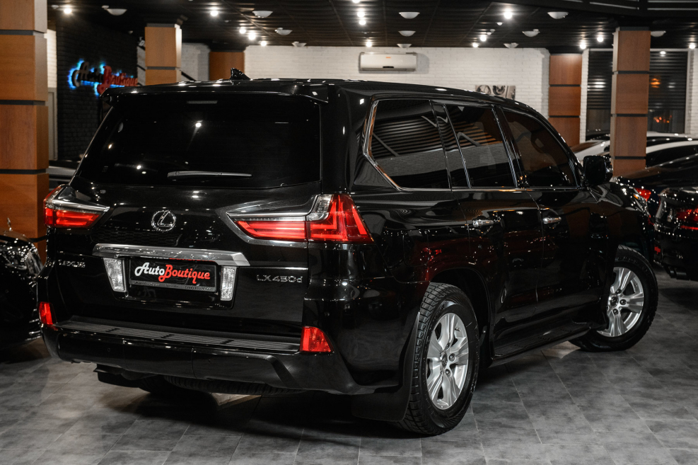 Lexus LX 450
