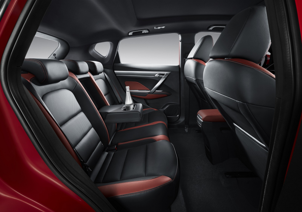 Geely Coolray комплектации