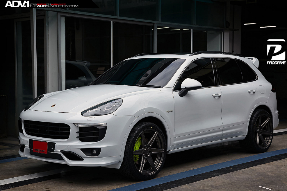 Adv1 Cayenne