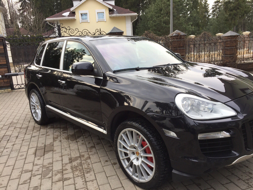 Porsche Cayenne r21