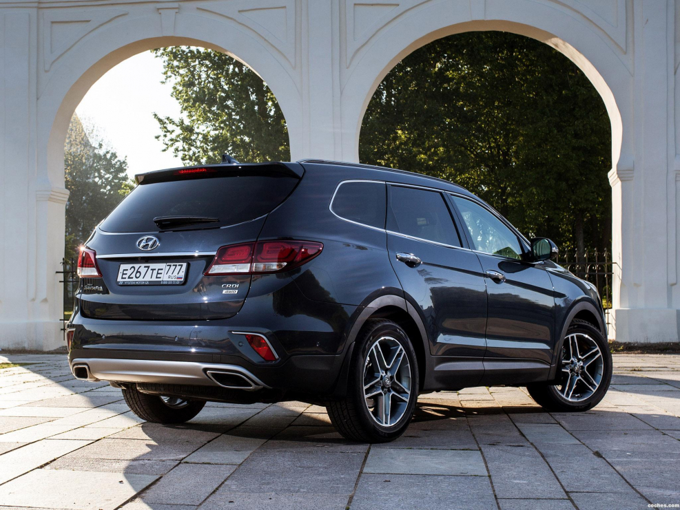 Hyundai Grand Santa Fe