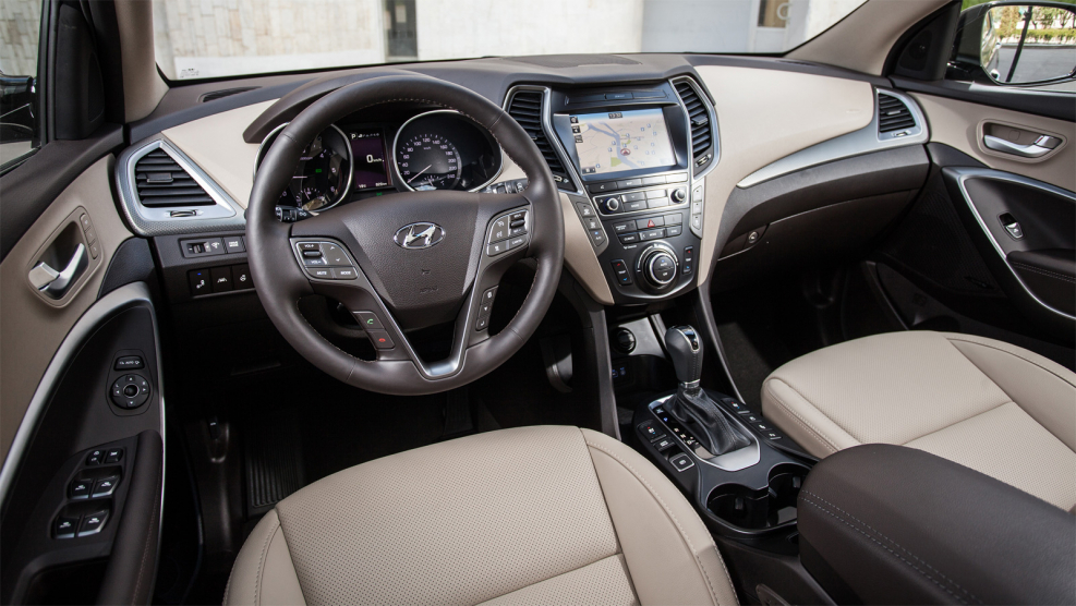 Hyundai Santa Fe 2017 салон