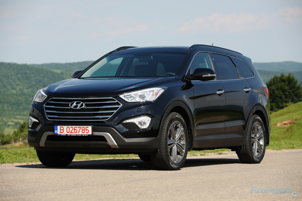 Hyundai Grand Santa Fe