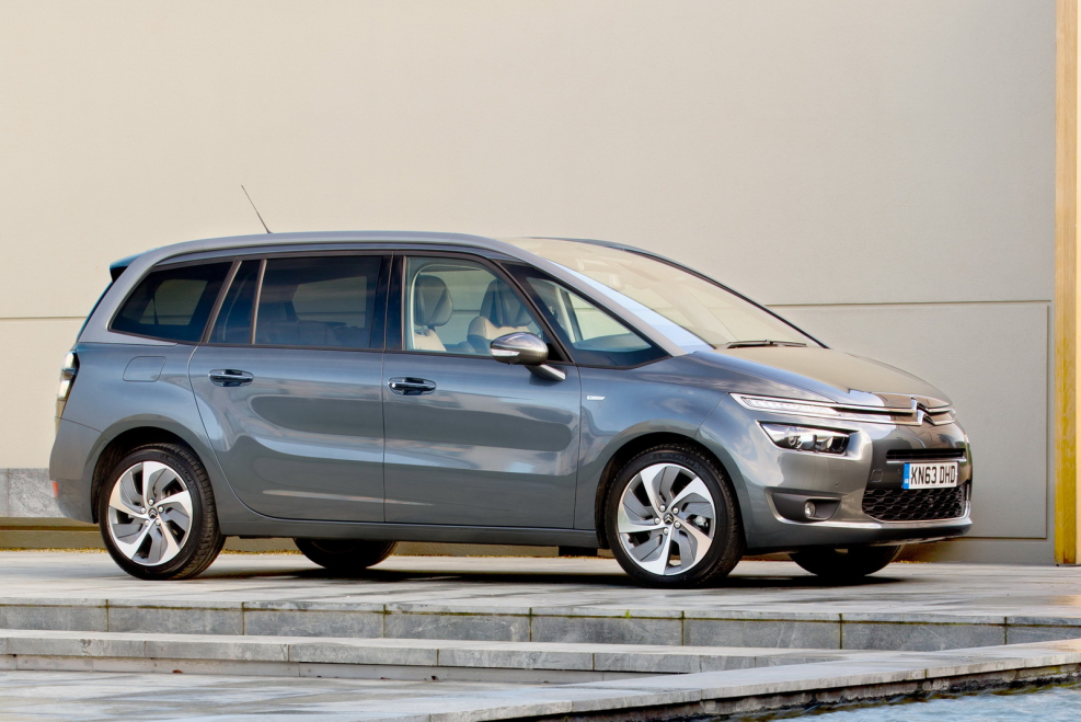 Белый Citroen c4 Picasso