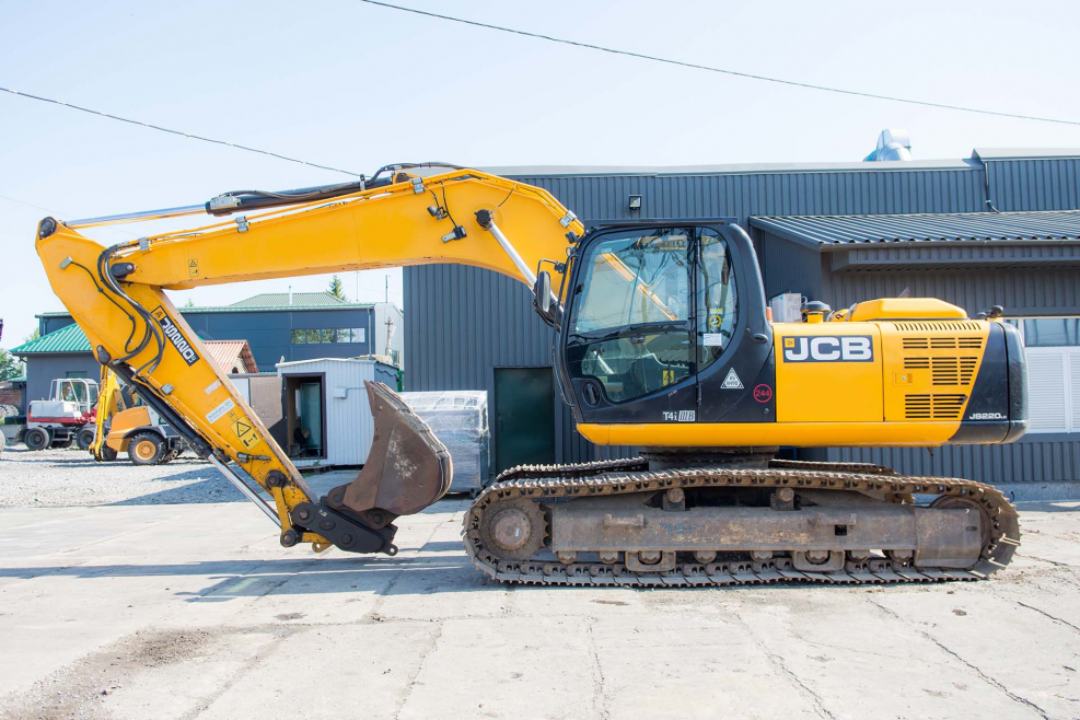 Гусеничный экскаватор JCB 220