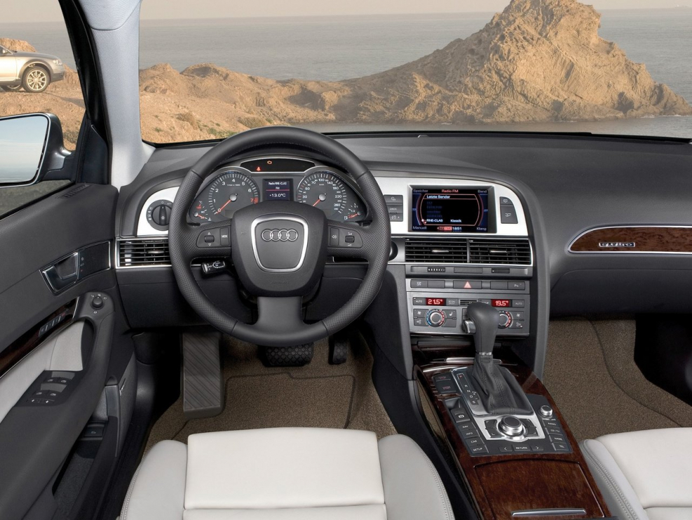 Audi a6 c6 quattro салон