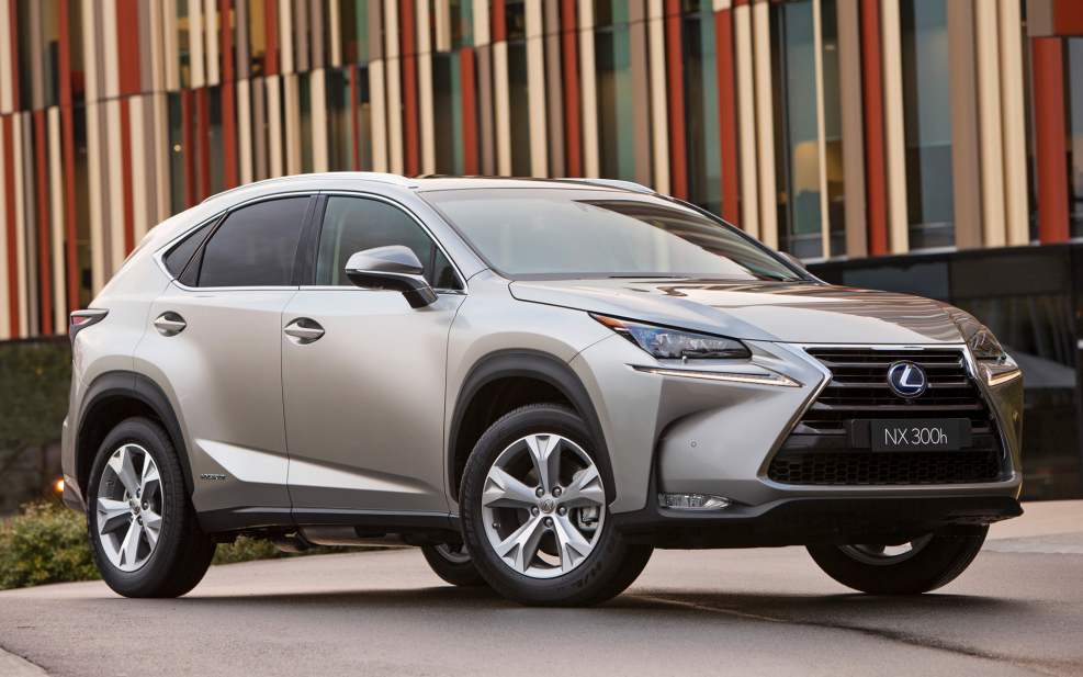 Lexus кроссовер nx300