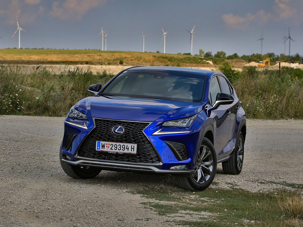 Лексус NX 300 спорт