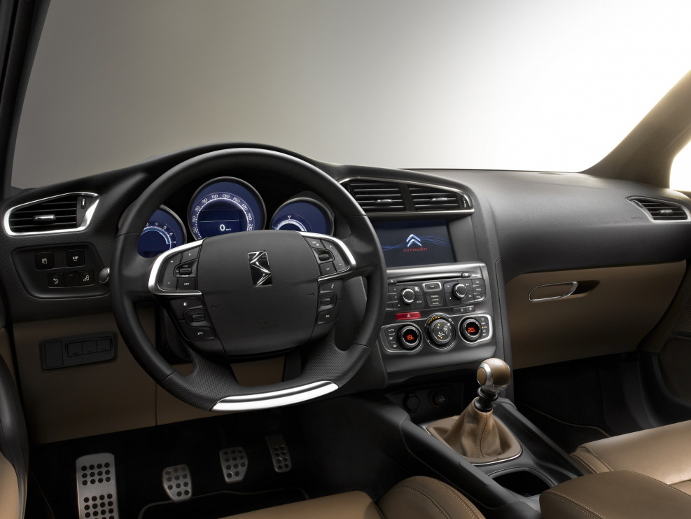 Citroen ds4 салон