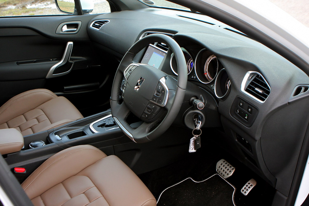 Citroen ds4 интерьер