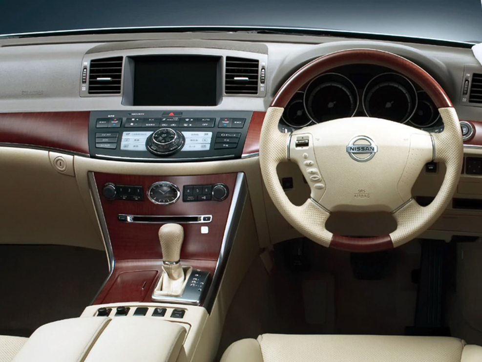 Nissan Fuga 3.5