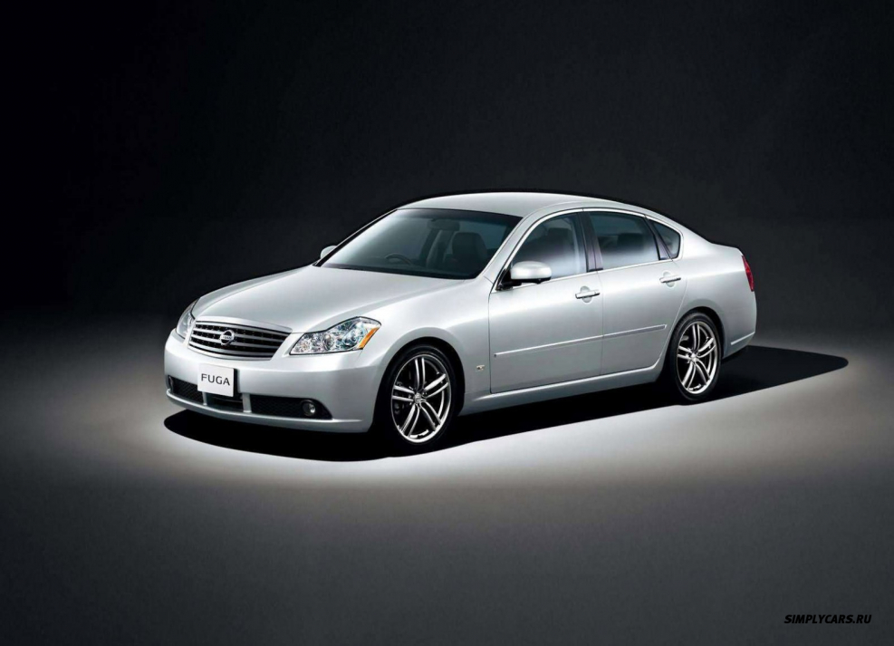 Nissan Fuga 2004