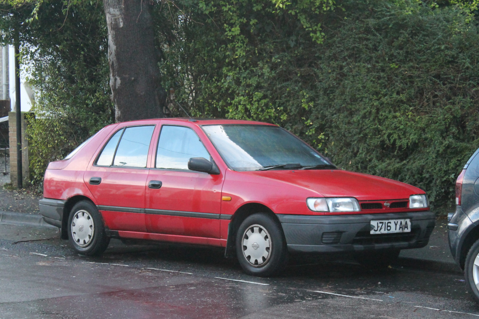 Nissan Sunny LX 1992