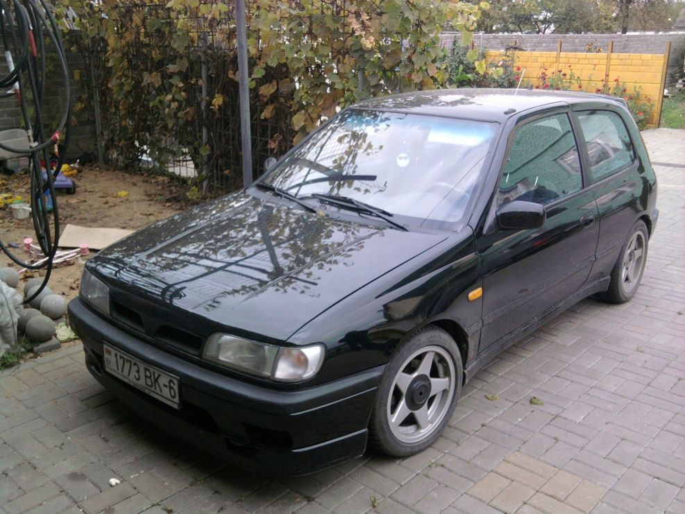 Крыло Nissan Sunny 1992г в Александрове