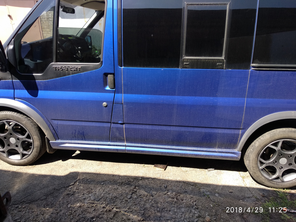 R17 Ford Transit