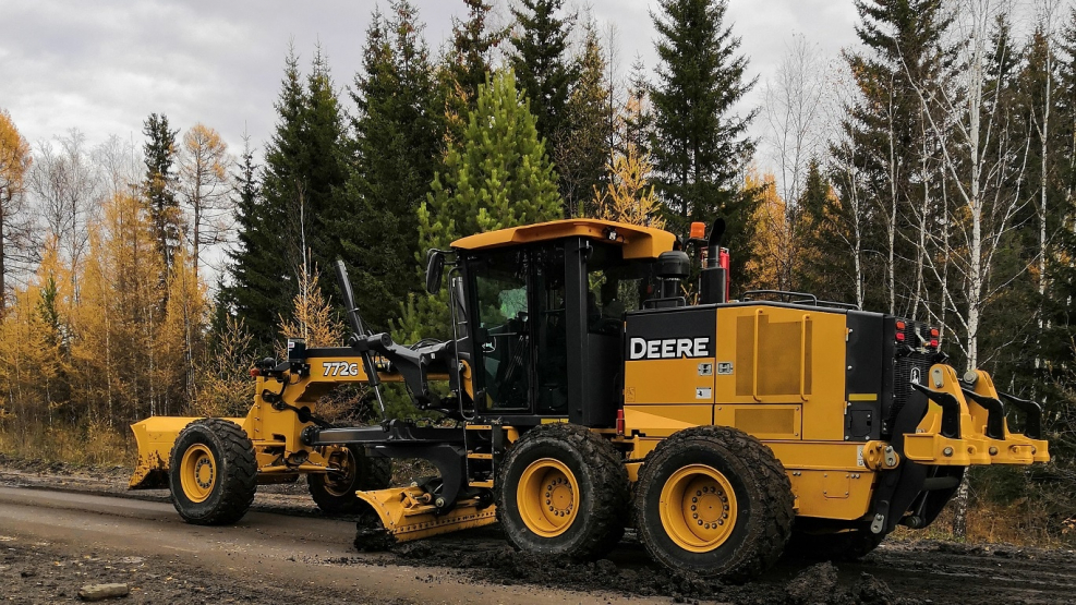 John Deere 622g