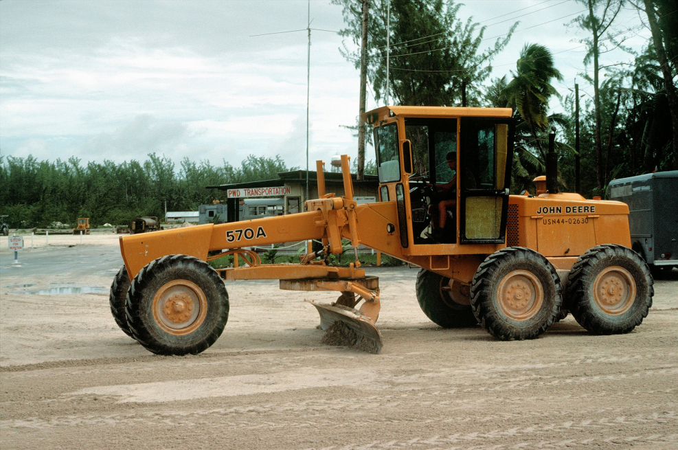 John Deere 772g