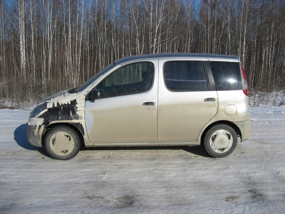 Тойота Функарго 2003