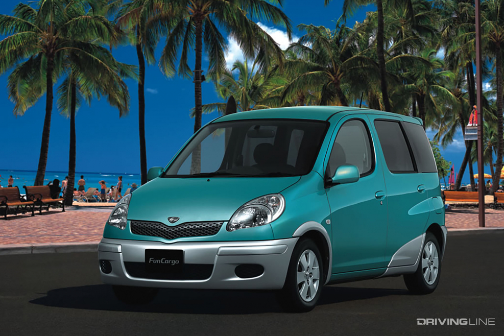 Toyota Funcargo 2010