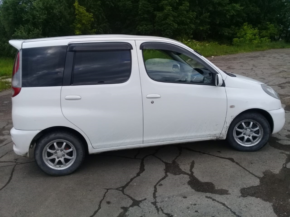 Toyota Funcargo
