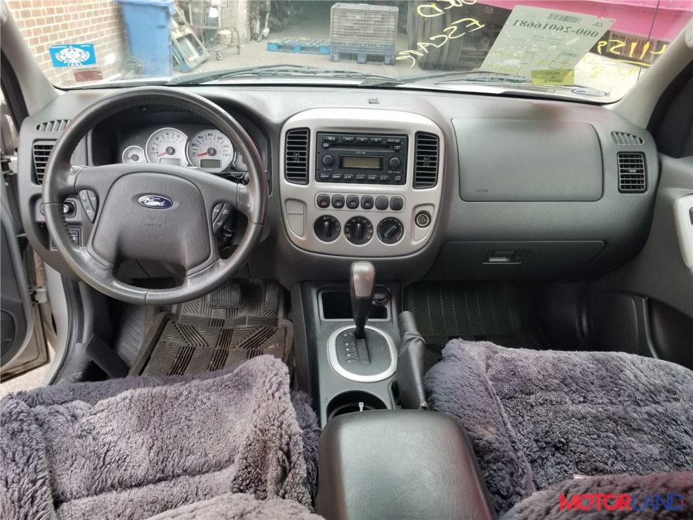Ford Escape Hybrid 2012