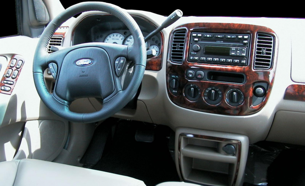 Ford Escape 2002 салон