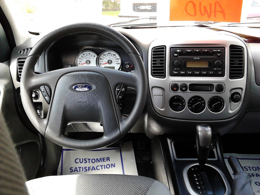 Ford Escape 2006 салон