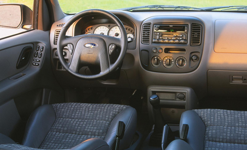 Ford Escape 2008 салон