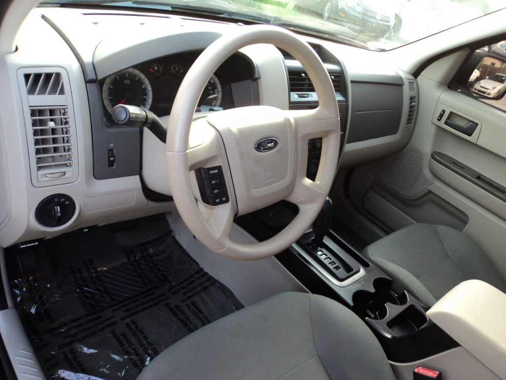 Ford Escape 2008 салон