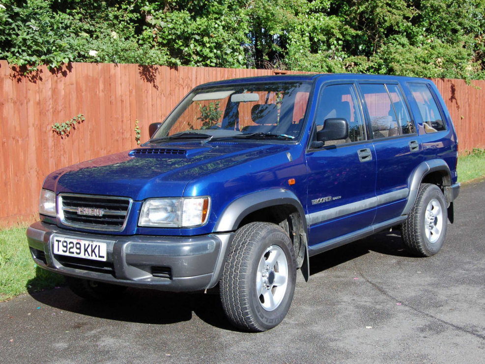 Isuzu Trooper, г.в 2000