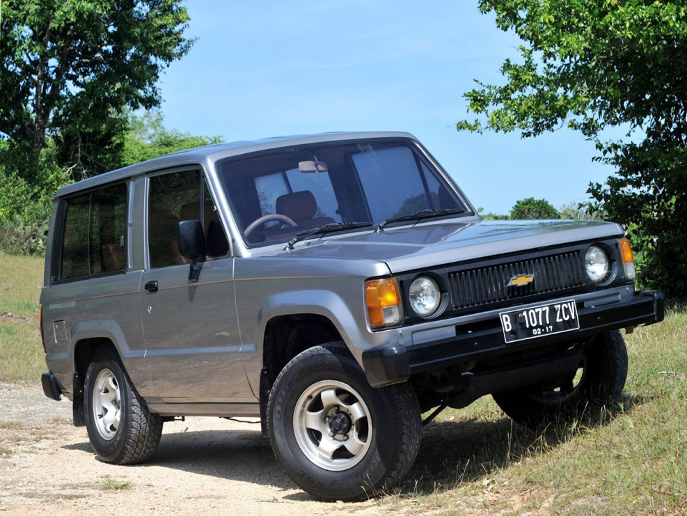 Isuzu Trooper 1