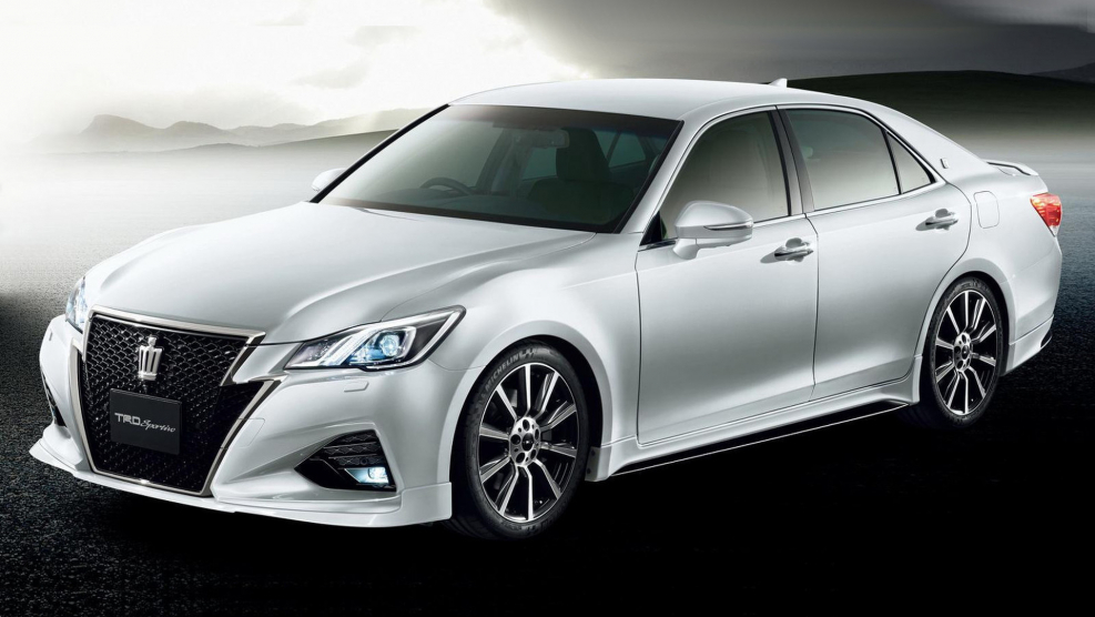 Toyota Crown Majesta 2016