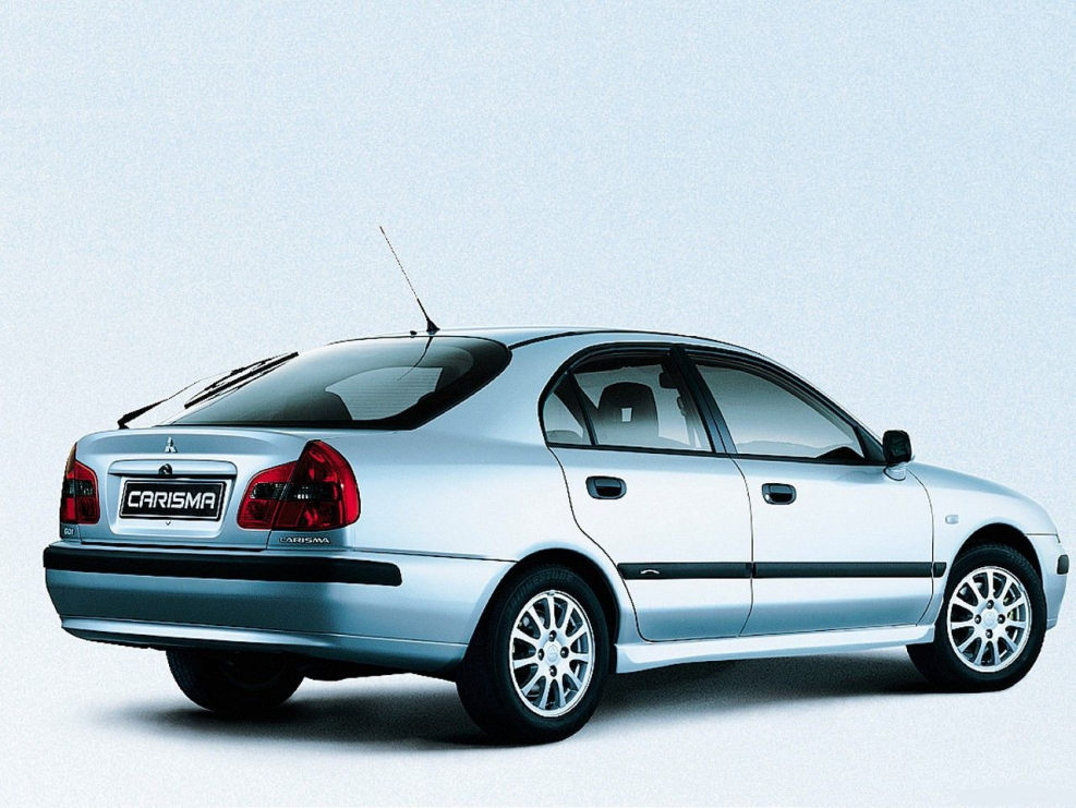 Митсубиси Каризма 2000