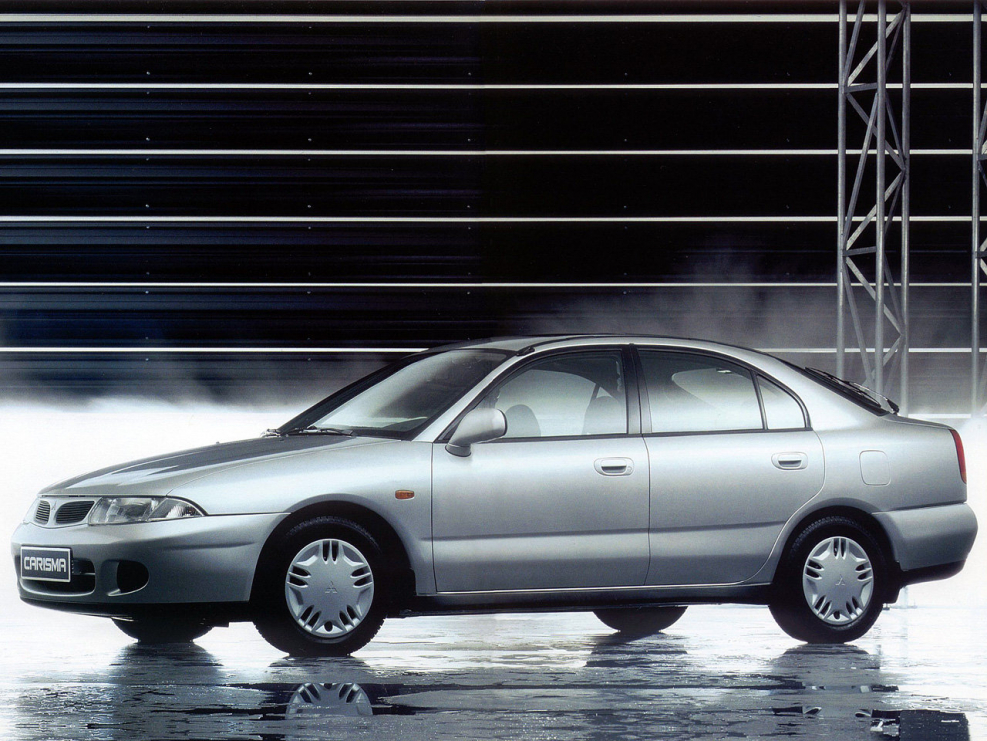 Mitsubishi Carisma 1 Рестайлинг