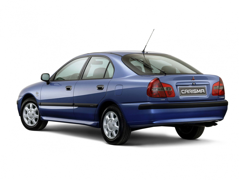 Mitsubishi Carisma 2003 хэтчбек