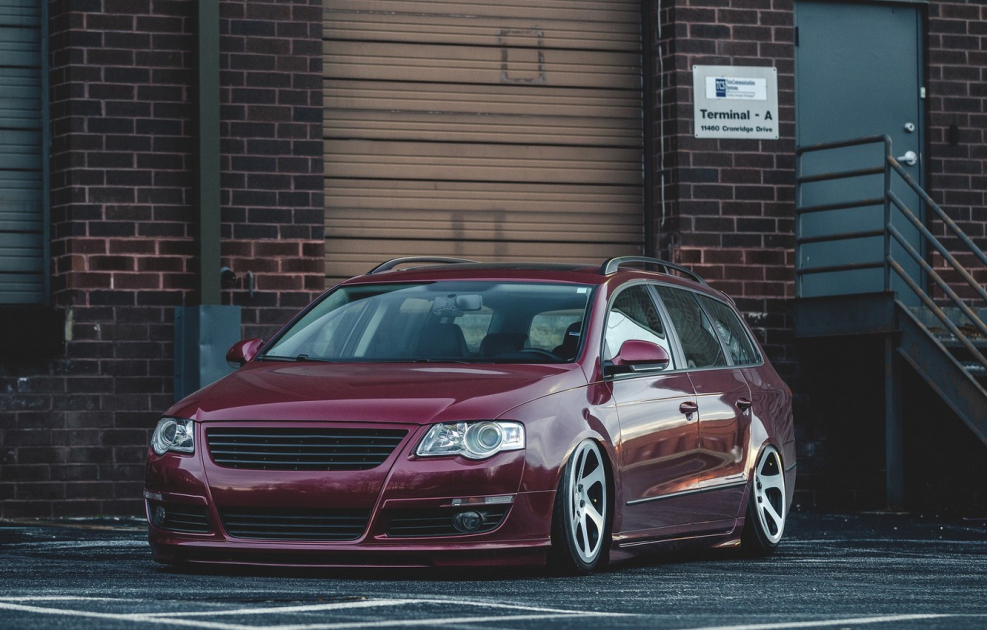 Volkswagen Passat b6 stance