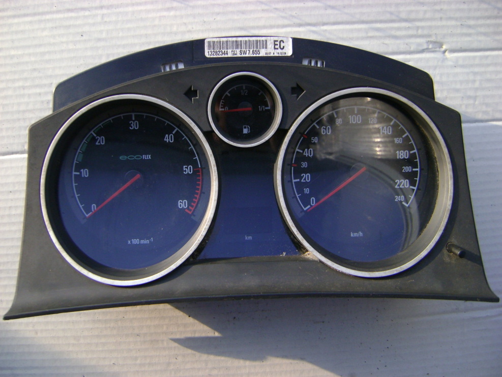 Опель Астра h LCD 41