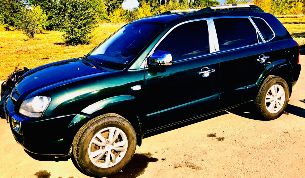 Hyundai Tucson 2008 в тонировке