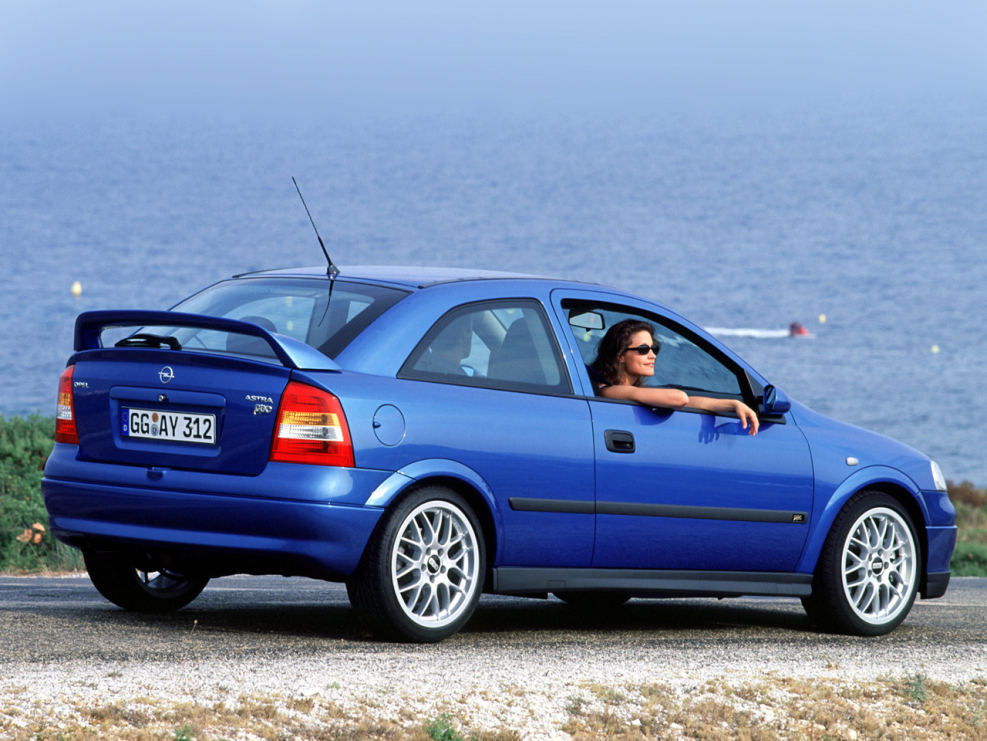 Opel Astra g 2002 купе