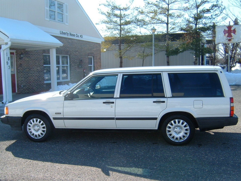 Volvo 940 универсал