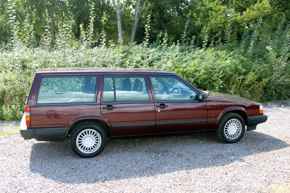 Volvo 940 универсал 1990