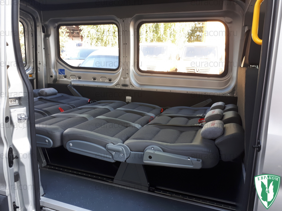 Ford Transit Комби м1