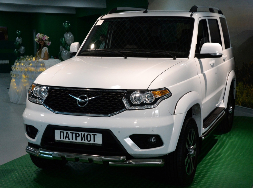 UAZ Patriot 2013 салон